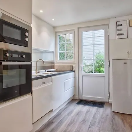 Petite Maison Place Du Marche Tatil Evi