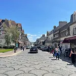 Casa de Férias Petite Maison Place Du Marche Deauville