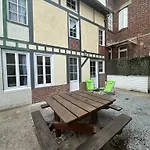 Petite Maison Place Du Marche Deauville