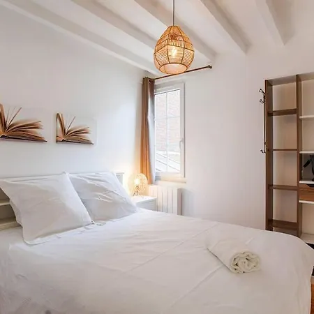 Petite Maison Place Du Marche * Ντοβίλ