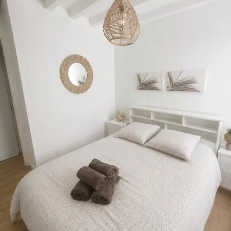 Petite Maison Place Du Marche Feriehus
