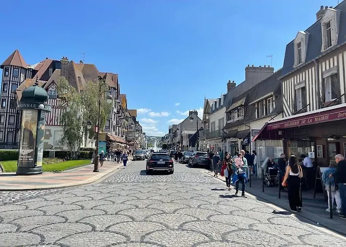 Σπίτι διακοπών Petite Maison Place Du Marche Ντοβίλ